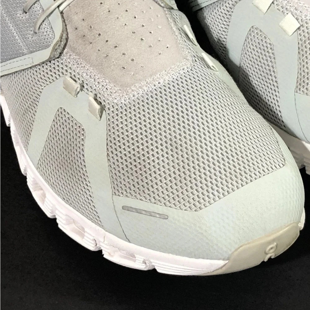 On Running Cloud 5 Glacier White Men's Running Shoes